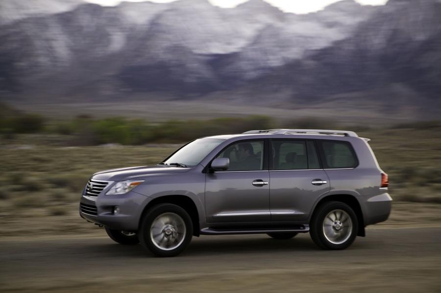  Lexus LX570 2008 года  (фото 117 из 221)